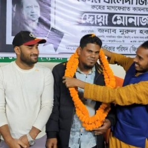 এনসিপির ছাত্রশক্তি ছেড়ে ছাত্র অধিকারে যোগ দিলেন অর্ধশত নেতাকর্মী