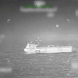 ভেনেজুয়েলা সংশ্লিষ্ট আরেকটি তেলবাহী জাহাজ জব্দ করলো যুক্তরাষ্ট্র