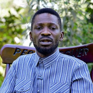 উগান্ডায় বিরোধীদলীয় প্রেসিডেন্ট প্রার্থীকে অপহরণের অভিযোগ: পুলিশের অস্বীকার