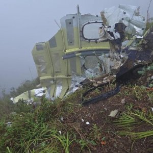 ইন্দোনেশিয়াতে নিখোঁজ নজরদারি বিমানের ধ্বংসাবশেষ উদ্ধার