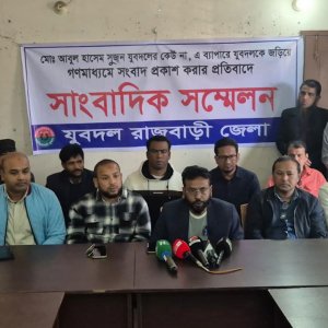 পাম্পের কর্মচারীকে গাড়িচাপা দিয়ে হত্যা: গ্রেফতার সুজন যুবদলের কেউ নন