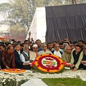 নির্বাচন কমিশন মোটামুটি যোগ্যতার সঙ্গে কাজ করছে: মির্জা ফখরুল