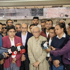 তারেক রহমানের নিরাপত্তা হতে হবে ‘বেহুলার বাসরঘরের’ মতো নিশ্ছিদ্র: রিজভী 