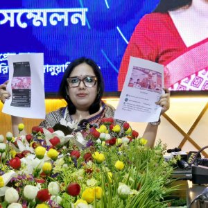 এমন প্রশাসনের অধীনে কীভাবে নির্বাচন করি, যারা অলরেডি বায়াস্ট: রুমিন ফারহানা