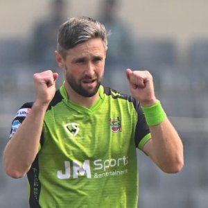 শেষ বলের ছক্কায় দ্বিতীয় কোয়ালিফায়ারে সিলেট, রংপুরের বিদায়