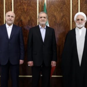 ইরানে ‘দাঙ্গাবাজদের’ কঠোর শাস্তির হুঁশিয়ারি, বাড়ছে উত্তেজনা