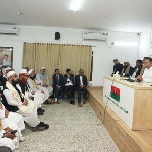 ঢাকা-১৭ আসনের আলেম-ওলামাদের সঙ্গে তারেক রহমানের মতবিনিময় 