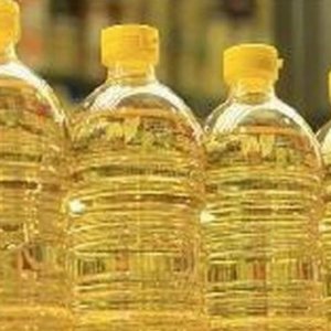 ২ কোটি ৭১ লাখ লিটার সয়াবিন তেল আমদানির সিদ্ধান্ত