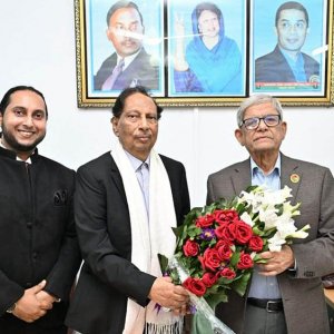 বিএনপিতে যোগ দিলেন অধ্যাপক আবু সাইয়িদ