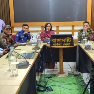 ১২ ঘণ্টা পর রাঙামাটি থেকে ঢাকা-চট্টগ্রামে বাস চলাচল শুরু ১২ ঘণ্টা পর রাঙামাটি থেকে ঢাকা-চট্টগ্রামে বাস চলাচল শুরু