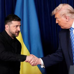 ট্রাম্পের সঙ্গে বৈঠক করতে দাভোসে জেলেনস্কি