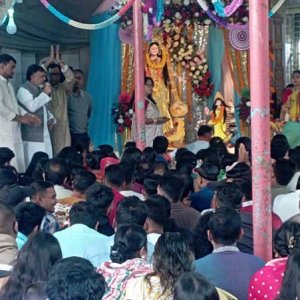 ঢাকা-১৫ আসনে ধানের শীষের প্রার্থী শফিকুল ইসলাম মিল্টনের গণসংযোগ