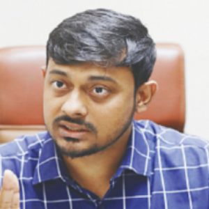 ‘কিছু মানুষ ভীত হয়ে ময়লা পানি-ডিম ছুড়ছে’