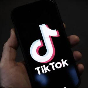 নতুন চুক্তিতে যুক্তরাষ্ট্রে টিকটক, কী বদলাবে ব্যবহারকারীদের জন্য