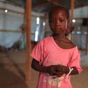 প্রথাগত নিয়ম ভেঙে বেঁচে থাকার লড়াই করছেন সুদানের নারীরা