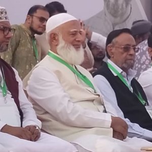 অপকর্মে জড়িত তরুণদের জন্য মায়া হয় জামায়াত আমিরের