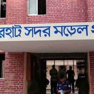 বাগেরহাটে শৌচাগার থেকে গৃহবধূর গলাকাটা লাশ উদ্ধার