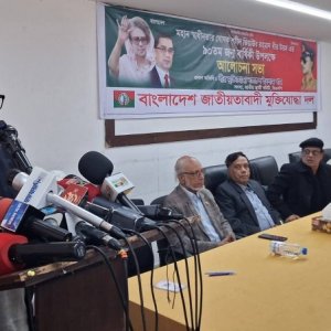 পোস্টাল ব্যালট ব্যবস্থার ত্রুটির বিষয়ে ইসির নীরবতা প্রশ্নবিদ্ধ: নজরুল ইসলাম খান