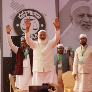 হ্যাঁ মানে আজাদি, না মানে গোলামি: জামায়াত আমির