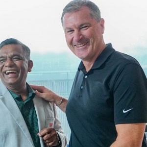 ‘দেশেই আছি, আমার ব্যক্তি জীবন নিয়ে মানুষের এত আগ্রহ কেন?’