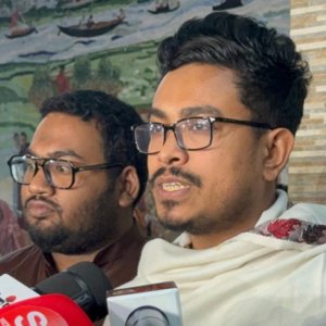 ভুল পলিসির কারণে তারা ছোট দল হয়ে যাচ্ছে: সাদিক কায়েম