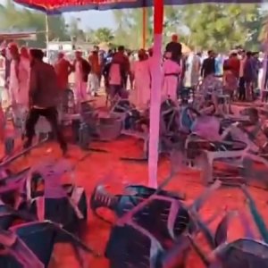 শেরপুরে বিএনপি-জামায়াতের সংঘর্ষ, আহত ৩০