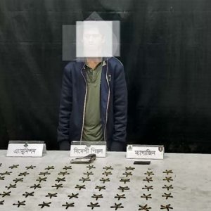 খিলগাঁওয়ে থানা থেকে লুট হওয়া পিস্তলসহ একজন গ্রেফতার