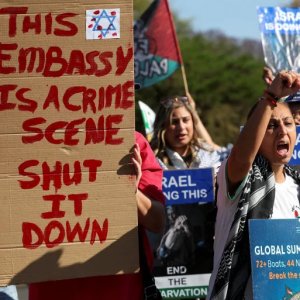 ইসরায়েলি কূটনীতিককে বহিষ্কার দক্ষিণ আফ্রিকার