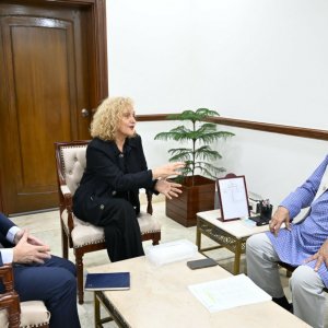 ইইউ’র সঙ্গে শিগগিরই এফটিএ নিয়ে আলোচনার আহ্বান প্রধান উপদেষ্টার