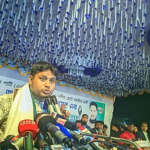 ঋণ খেলাপিদের জাহান্নামে পাঠাতে এসেছি: হাসনাত আবদুল্লাহ