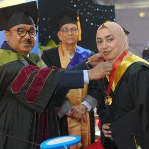 জাতীয় ও বৈশ্বিক অস্থিরতা দূর করতে তরুণদের দায়িত্ব নেওয়ার আহ্বান