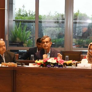 ‘শিক্ষা ব্যবস্থার রূপান্তরে নিজস্ব পরিচয় এড়িয়ে যাওয়ার সুযোগ নেই’