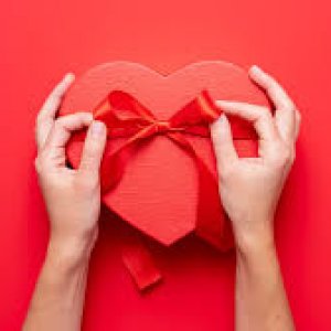 ভালোবাসা দিবস: চমকে দিন প্রিয়জনকে