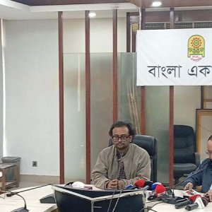 পেছাচ্ছে না বইমেলা, ২০ ফেব্রুয়ারিতেই শুরু 