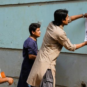 রাজনীতি, প্রেম ও নির্বাচনী গল্পে ‘ঢাকা ২৬’