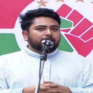 ভূমি দখলের ভাগ মালয়েশিয়ায় পৌঁছাতো, দাবি নাহিদের 