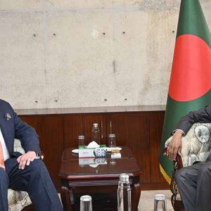 পররাষ্ট্র উপদেষ্টার সঙ্গে মার্কিন রাষ্ট্রদূতের বৈঠক