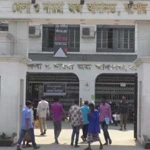 জামায়াতের নারী কর্মীদের হেনস্তা, বিএনপির ৬ কর্মীকে জরিমানা