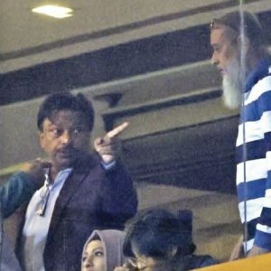 ‘এটা আমার আঙুল না, কোথা থেকে এসেছে জানি না’