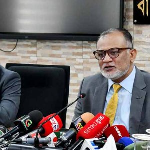 দয়া করে আমাকে ভুলে যাবেন: বাণিজ্য উপদেষ্টা