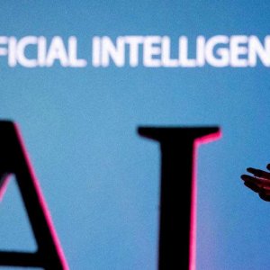 নির্বাচনের সময় এআই ফটো এবং ভিডিও থেকে সতর্ক থাকবেন কিভাবে