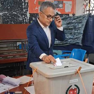 প্রশাসন নিরপেক্ষ ভূমিকা পালন করছে: শেখ রবিউল আলম