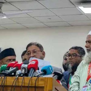 অনিয়মের অভিযোগ এনে কয়েকটি কেন্দ্রে ভোট স্থগিত চাইলো জামায়াত