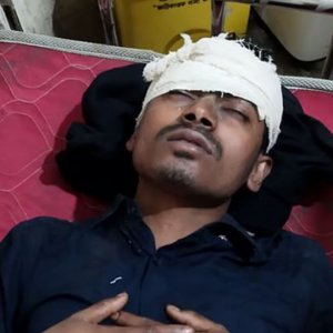 নোয়াখালীতে সাংবাদিককে কুপিয়ে জখম, এনসিপির নেতাকর্মীদের ওপর হামলা