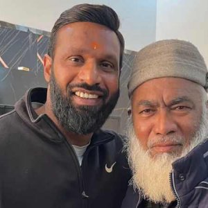 ‘আমার নাম মোহাম্মদ দীপক’, মুসলিম বৃদ্ধকে বাঁচাতে রুখে দাঁড়ালেন হিন্দু যুবক