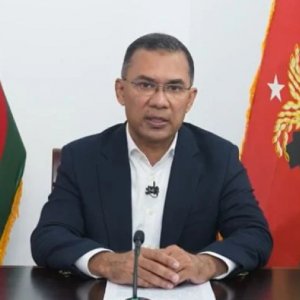 নতুন সরকারকে যেসব চ্যালেঞ্জের মুখোমুখী হতে হবে