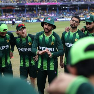 আজ হারলেই বাদ পাকিস্তান