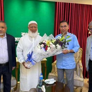 শফিকুর রহমানের বাসায় তারেক রহমান