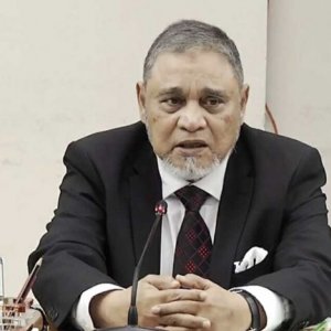 নবনির্বাচিত এমপিদের শপথ পড়াতে সিইসিকে চিঠি