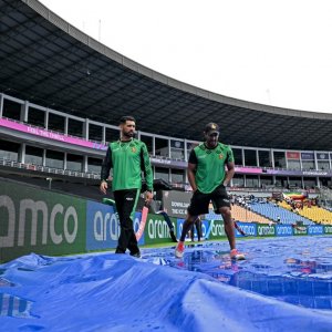 বৃষ্টিতে ম্যাচ পরিত্যক্ত হওয়ায় সুপার এইটে জিম্বাবুয়ে, অস্ট্রেলিয়ার বিদায় 